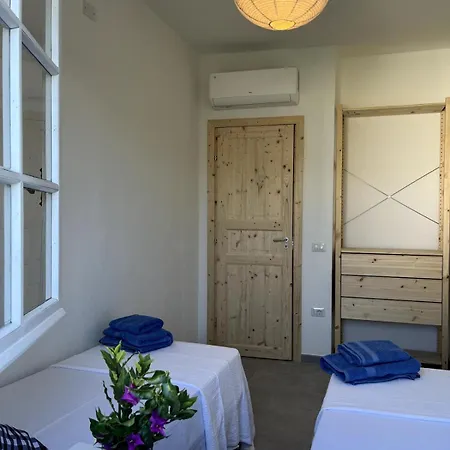 6 Ospiti Con Giardino Vicino Al Mare - Flumini, Quartu Sant'elena, Cagliari *